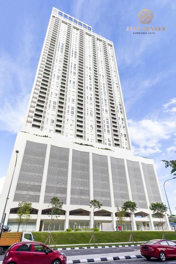 Una Residences, Sunway Velocity By Five Senses Kuala Lumpur Buitenkant foto